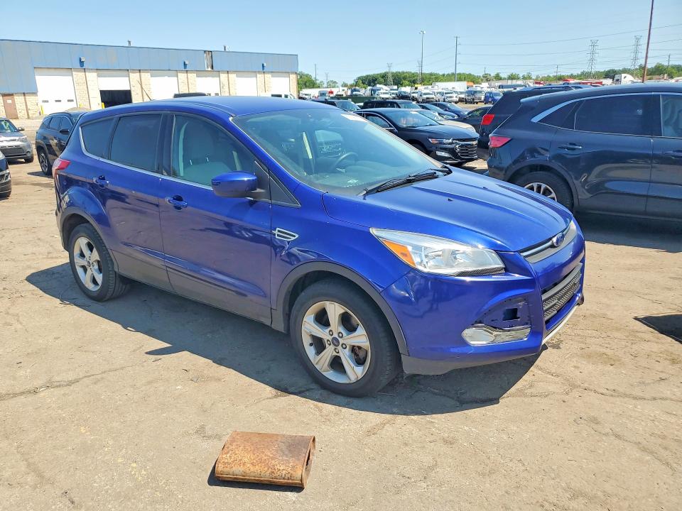 2014 Ford Escape მანქანა იყიდება აუქციონზე, vin: 1FMCU9GX0EUD00240, აუქციონის ნომერი: 63156076