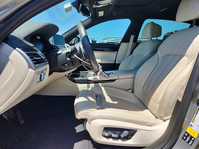 2022 Bmw 750 მანქანა იყიდება აუქციონზე, vin: WBA7U2C04NCH70153, აუქციონის ნომერი: 64265376