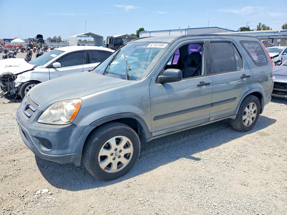 62762496 :رقم المزاد ، JHLRD685X5C003284 vin ، 2005 Honda Cr-v مزاد بيع