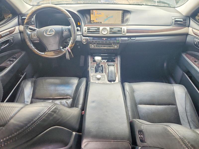 63513136 :رقم المزاد ، JTHCL5EF1G5026763 vin ، 2016 Lexus Ls مزاد بيع