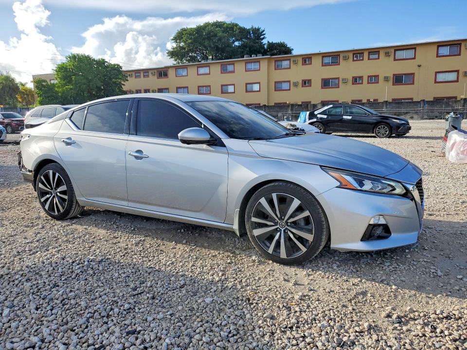2020 Nissan Altima მანქანა იყიდება აუქციონზე, vin: 1N4BL4FV9LN301258, აუქციონის ნომერი: 66964686