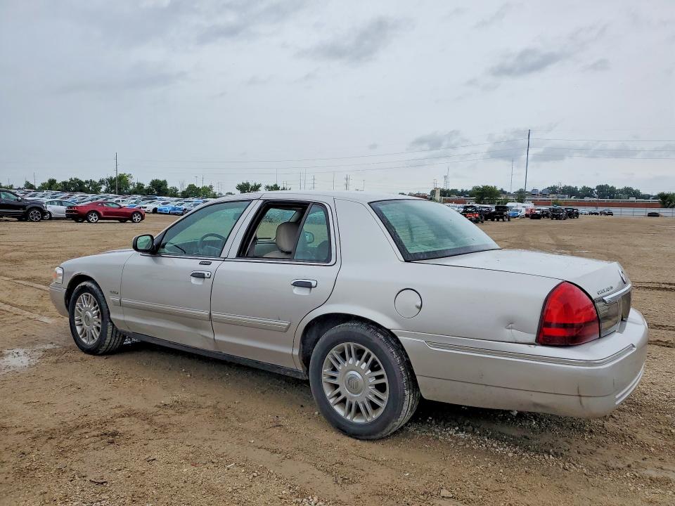 Продаж на аукціоні авто 2009 Mercury Grand Marquis, vin: 2MEHM75V39X608063, номер лоту: 64782746