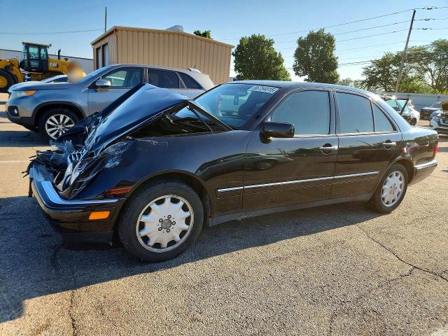 66754816 :رقم المزاد ، WDBJF65H1XA828744 vin ، 1999 Mercedes-benz E مزاد بيع