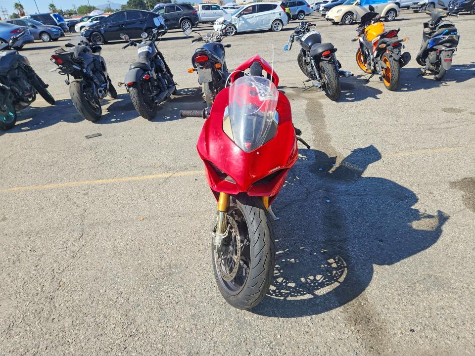 Продаж на аукціоні авто 2018 Ducati Panigale, vin: ZDMDAGNW0JB000434, номер лоту: 65403996
