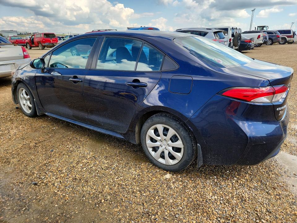 63900316 :رقم المزاد ، 5YFBPMBE2MP153690 vin ، 2021 Toyota Corolla مزاد بيع