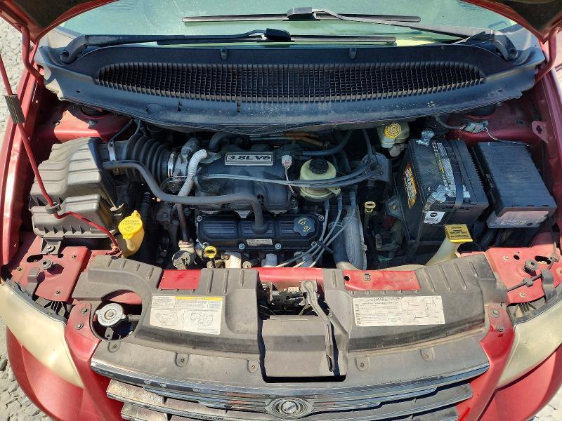 2005 Chrysler Town & Country მანქანა იყიდება აუქციონზე, vin: 2C4GP54L85R536347, აუქციონის ნომერი: 65324106