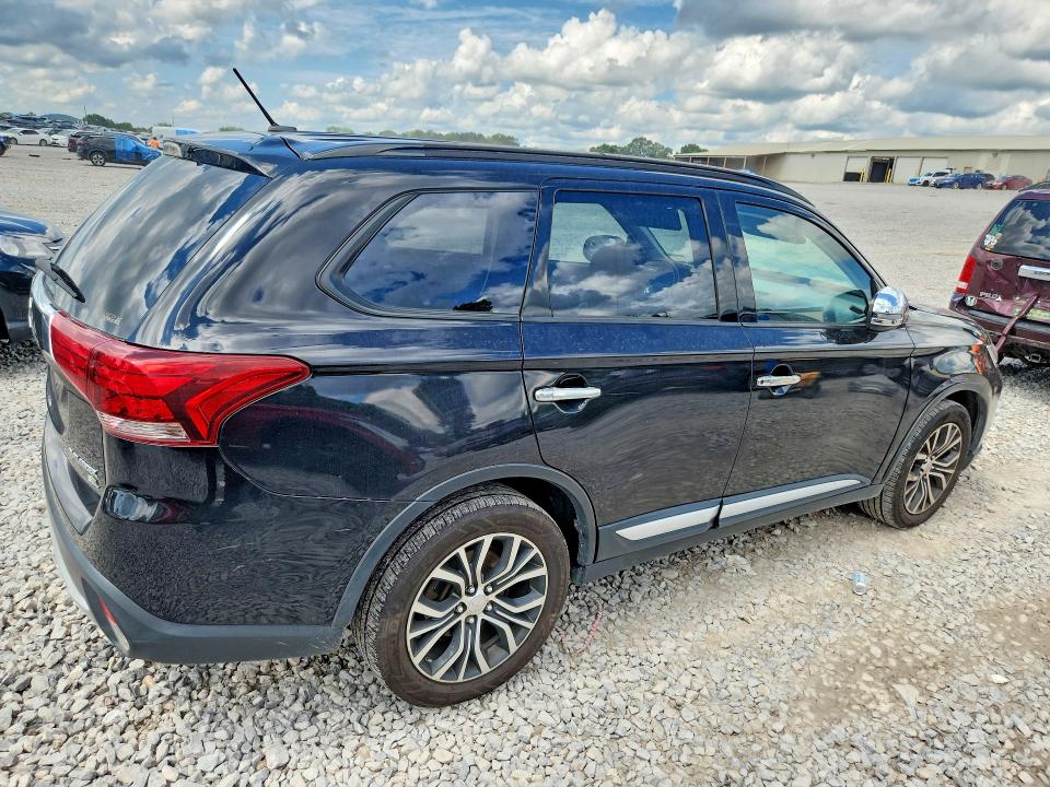 2016 Mitsubishi Outlander მანქანა იყიდება აუქციონზე, vin: JA4AZ3A34GZ003827, აუქციონის ნომერი: 63892566