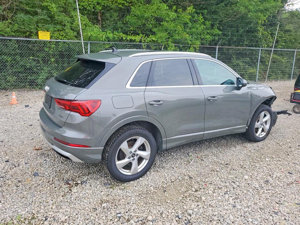 Продажа на аукционе авто 2022 Audi Q3, vin: WA1AUCF3XN1002667, номер лота: 65838346