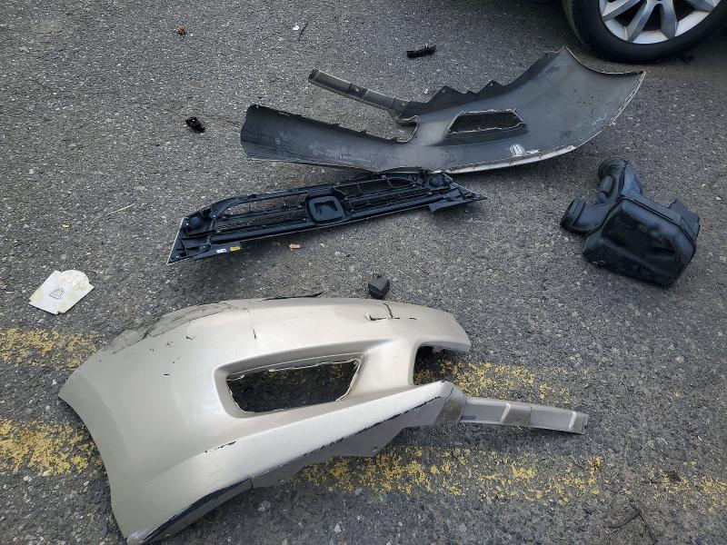 2013 Honda Accord მანქანა იყიდება აუქციონზე, vin: 1HGCR2F33DA064938, აუქციონის ნომერი: 64742296