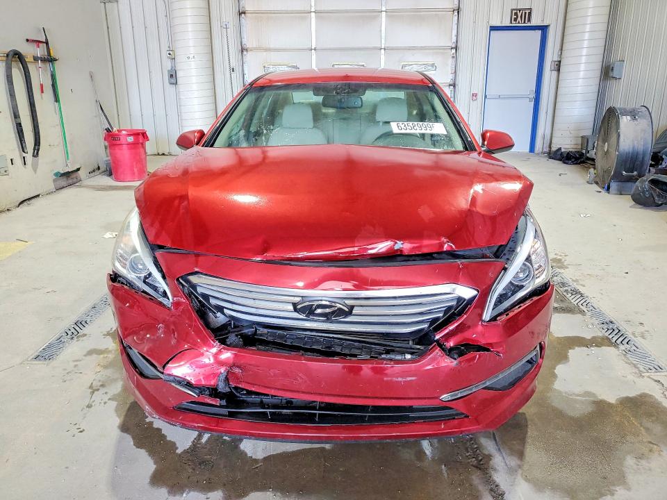 2015 Hyundai Sonata მანქანა იყიდება აუქციონზე, vin: 5NPE24AF0FH253535, აუქციონის ნომერი: 63589996