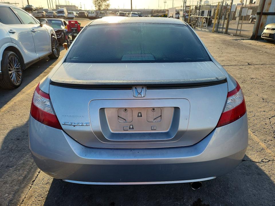66228586 :رقم المزاد ، 2HGFG12828H560156 vin ، 2008 Honda Civic مزاد بيع
