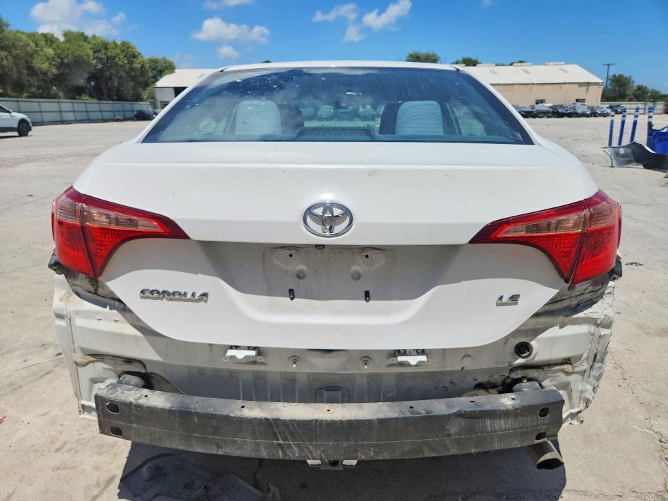 64970766 :رقم المزاد ، 2T1BURHE6HC778306 vin ، 2017 Toyota Corolla مزاد بيع