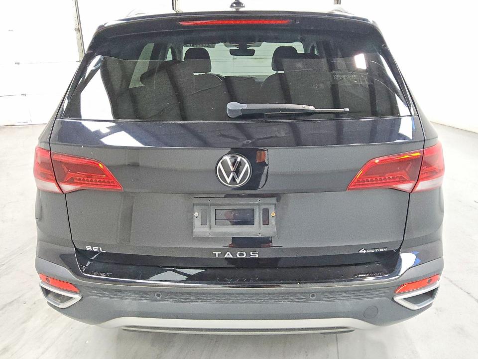 64656316 :رقم المزاد ، 3VVJX7B21NM025082 vin ، 2022 Volkswagen Taos مزاد بيع