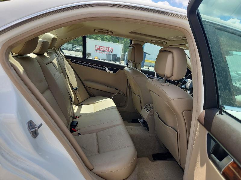 2013 Mercedes-benz C მანქანა იყიდება აუქციონზე, vin: WDDGF4HB7DA771541, აუქციონის ნომერი: 64512156
