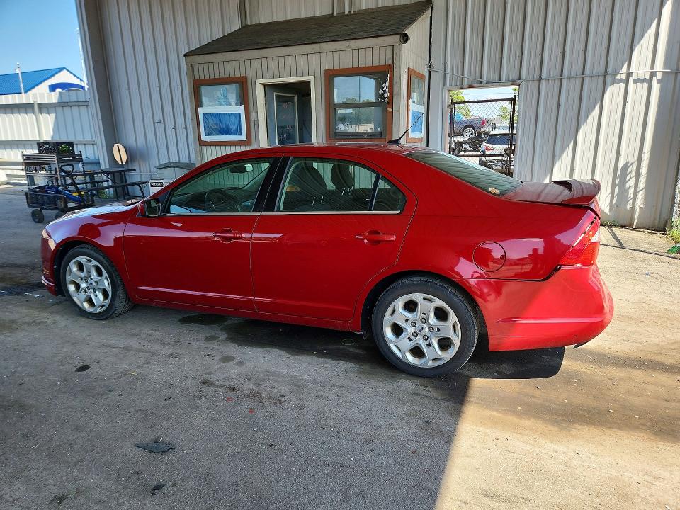 63236906 :رقم المزاد ، 3FAHP0HA6AR192382 vin ، 2010 Ford Fusion مزاد بيع