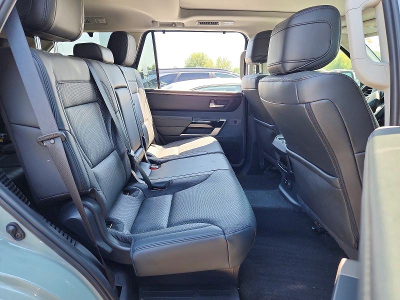 Продажа на аукционе авто 2024 Toyota Sequoia, vin: 7SVAAABA3RX027748, номер лота: 95134175