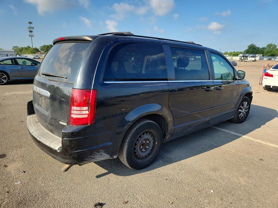 63900386 :رقم المزاد ، 2A8HR44EX9R652903 vin ، 2009 Chrysler Town & Country مزاد بيع