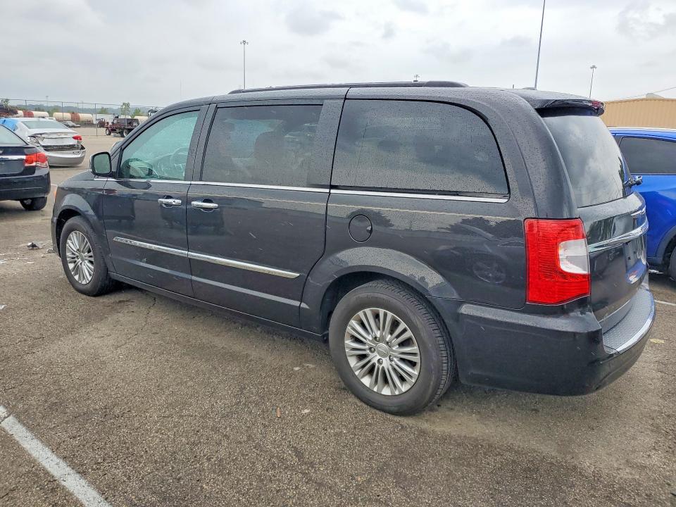 65529486 :رقم المزاد ، 2C4RC1CG7FR629413 vin ، 2015 Chrysler Town & Country مزاد بيع
