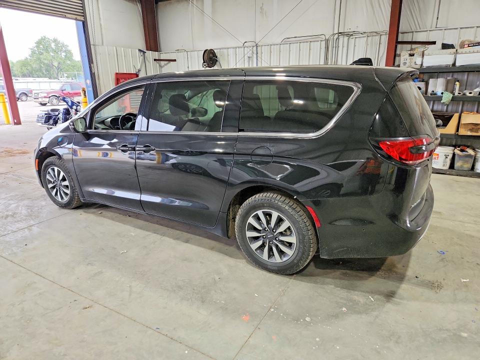 Продаж на аукціоні авто 2023 Chrysler Pacifica, vin: 2C4RC1L75PR572694, номер лоту: 64870886