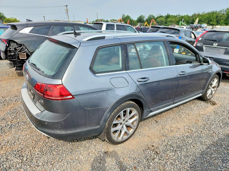 Aukcja sprzedaży 2017 Volkswagen Golf Alltrack, vin: 3VWH17AU0HM528136, numer aukcji: 65013496