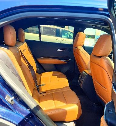 65239906 :رقم المزاد ، 1GYFZFR49LF066860 vin ، 2020 Cadillac Xt4 مزاد بيع