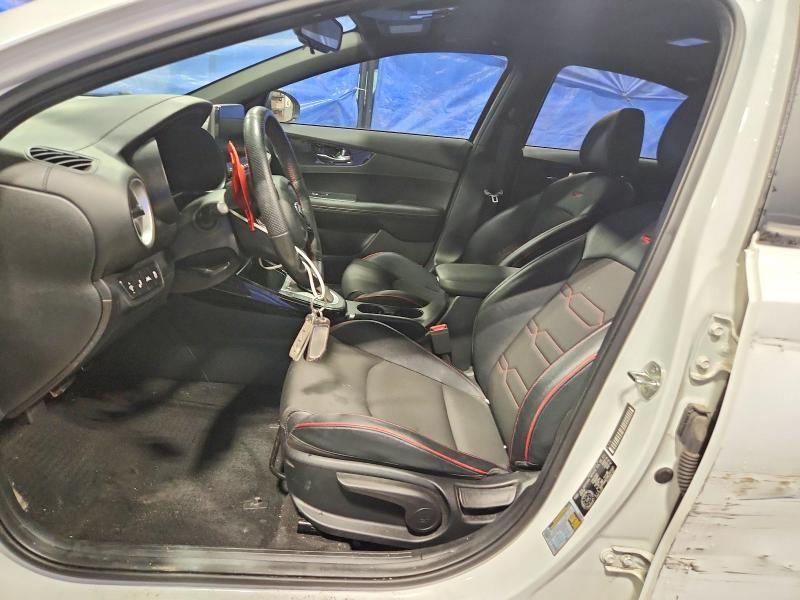 2021 Kia Forte მანქანა იყიდება აუქციონზე, vin: 3KPF44AC0ME281597, აუქციონის ნომერი: 64293256