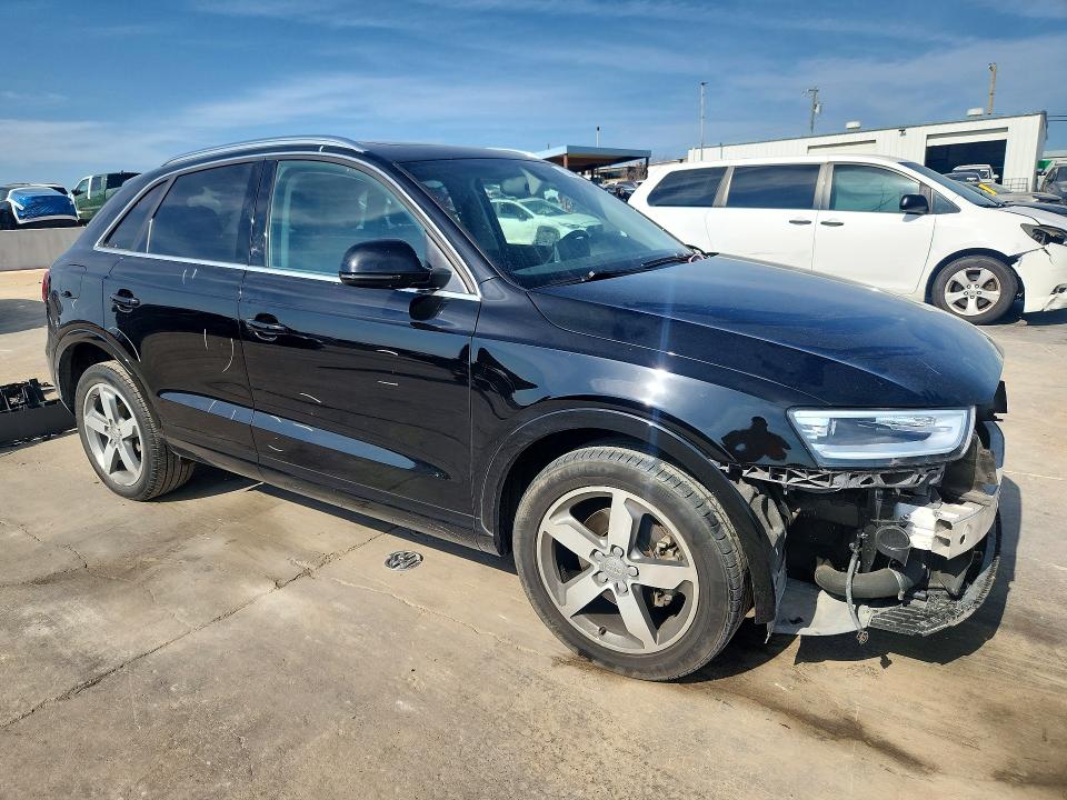 Продаж на аукціоні авто 2015 Audi Q3, vin: WA1BFCFS7FR012596, номер лоту: 63505676