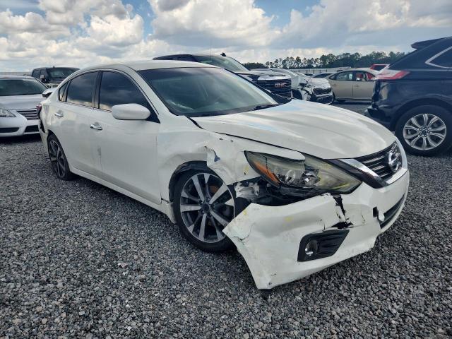 Aukcja sprzedaży 2017 Nissan Altima, vin: 1N4AL3AP9HC215871, numer aukcji: 64435066