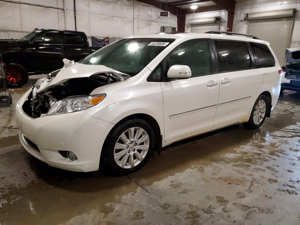 Продажа на аукционе авто 2013 Toyota Sienna, vin: 5TDYK3DC7DS375888, номер лота: 64338606