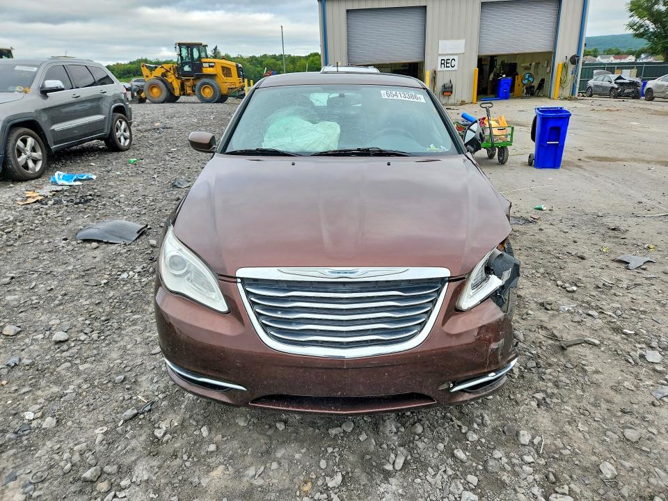 65413386 :رقم المزاد ، 1C3CCBAB2CN305639 vin ، 2012 Chrysler 200 مزاد بيع
