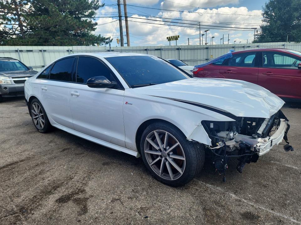 Продаж на аукціоні авто 2018 Audi A6, vin: WAUF3AFC3JN109398, номер лоту: 63762696
