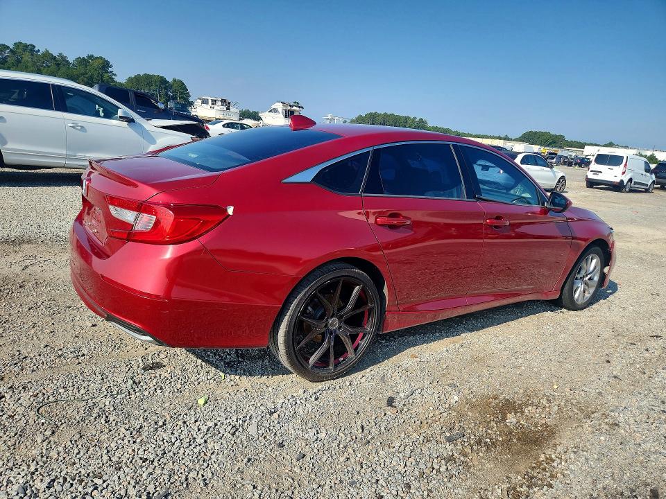 2018 Honda Accord მანქანა იყიდება აუქციონზე, vin: 1HGCV1F10JA253823, აუქციონის ნომერი: 65343196