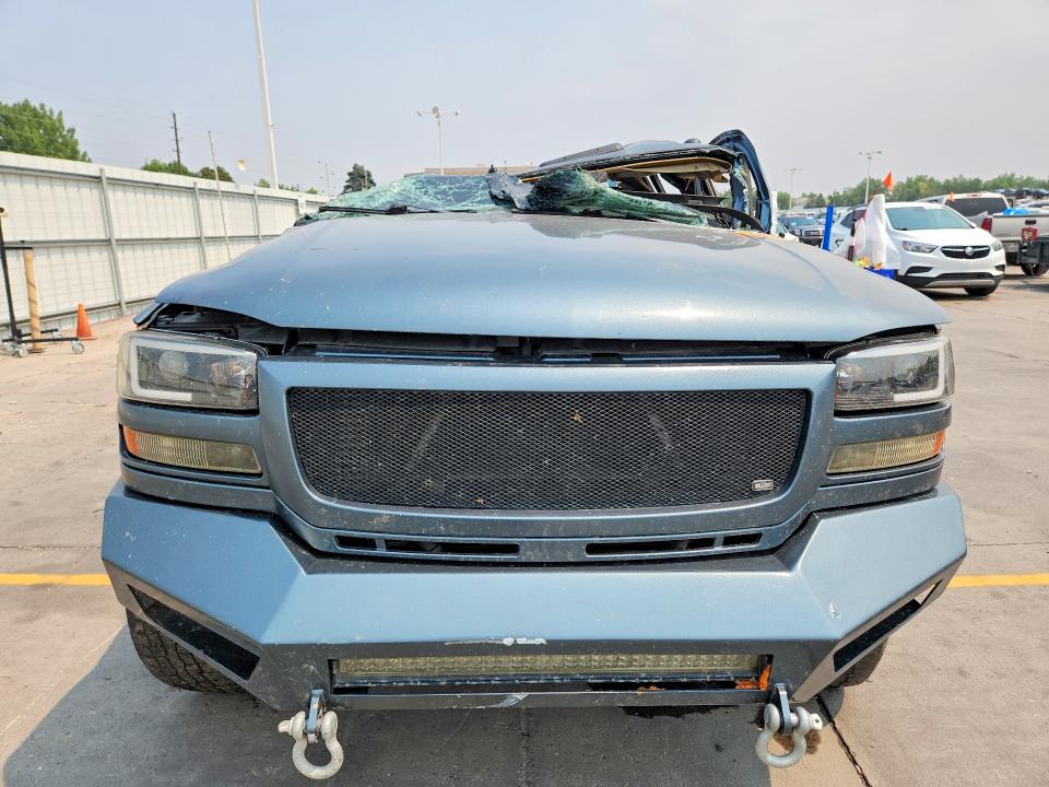 63491536 :رقم المزاد ، 1GTHK23D06F180142 vin ، 2006 Gmc Sierra مزاد بيع