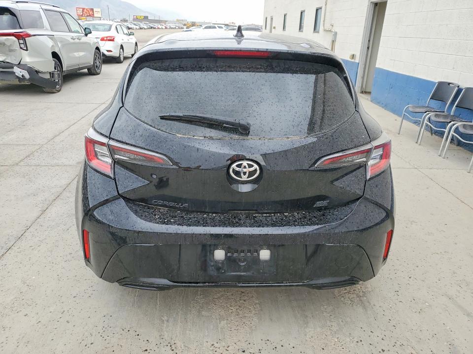 66810086 :رقم المزاد ، JTND4RBE9L3077080 vin ، 2020 Toyota Corolla Hatchback مزاد بيع