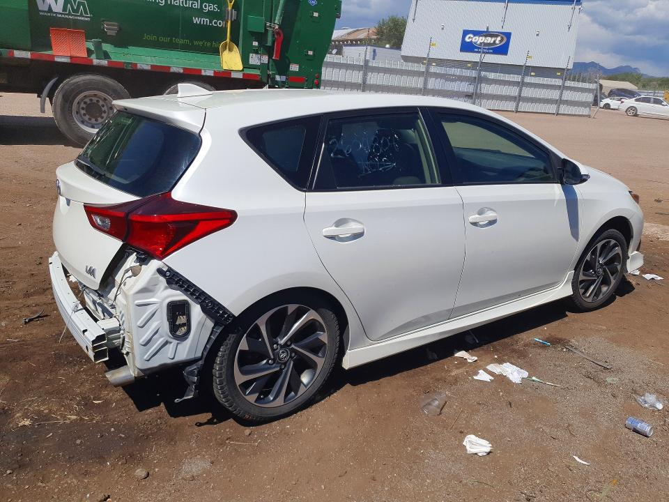 67011176 :رقم المزاد ، JTNKARJE5JJ567784 vin ، 2018 Toyota Corolla Im مزاد بيع