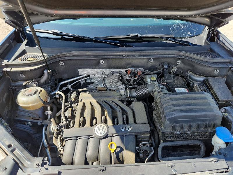 Продажа на аукционе авто 2018 Volkswagen Atlas, vin: 1V2KR2CAXJC570889, номер лота: 62101106