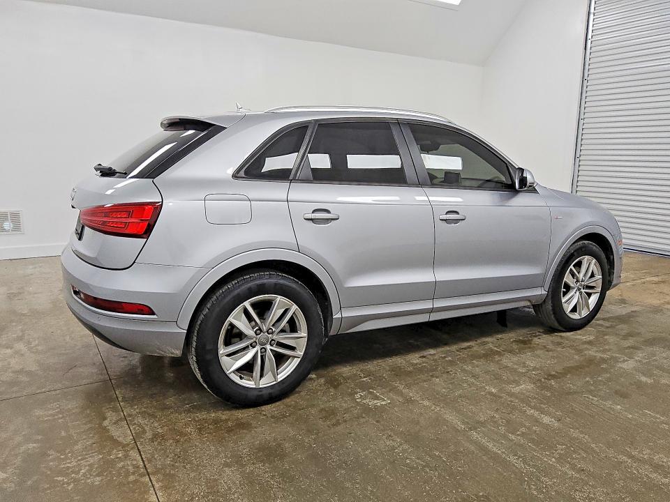 Продажа на аукционе авто 2018 Audi Q3, vin: WA1BCCFSXJR012187, номер лота: 65338406
