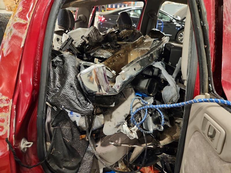 64387436 :رقم المزاد ، 5TEGN92NX4Z341585 vin ، 2004 Toyota Tacoma مزاد بيع