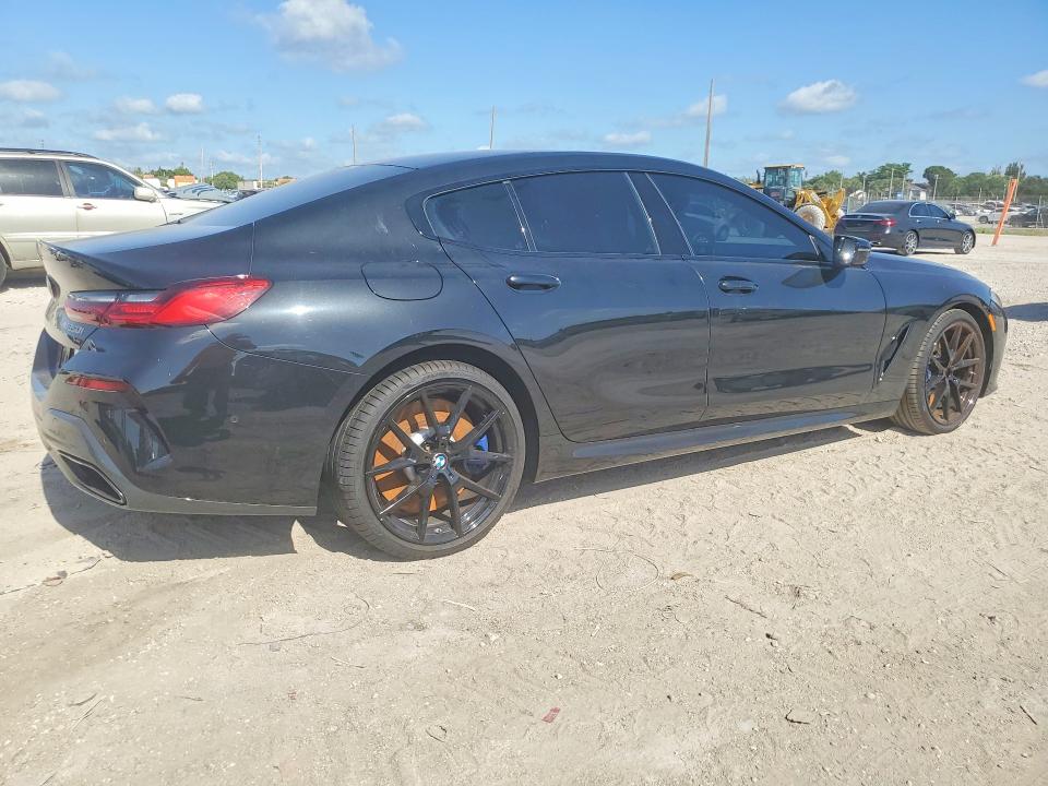 Продаж на аукціоні авто 2021 Bmw M850xi, vin: WBAGV8C08MCF68611, номер лоту: 65098656