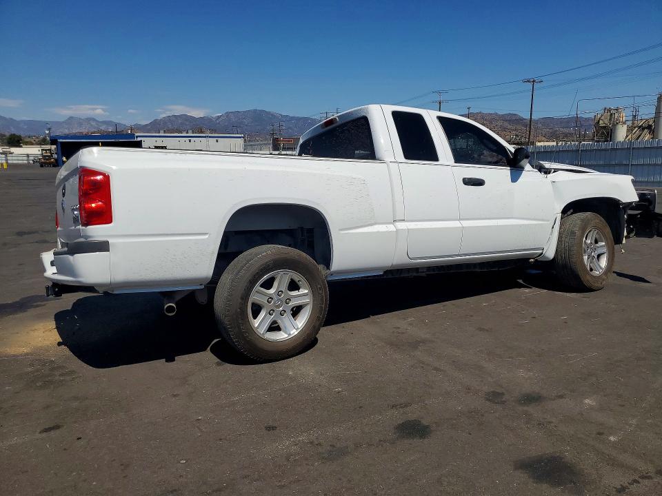 2011 Dodge Dakota მანქანა იყიდება აუქციონზე, vin: 1D7RE3BK5BS679267, აუქციონის ნომერი: 65054846