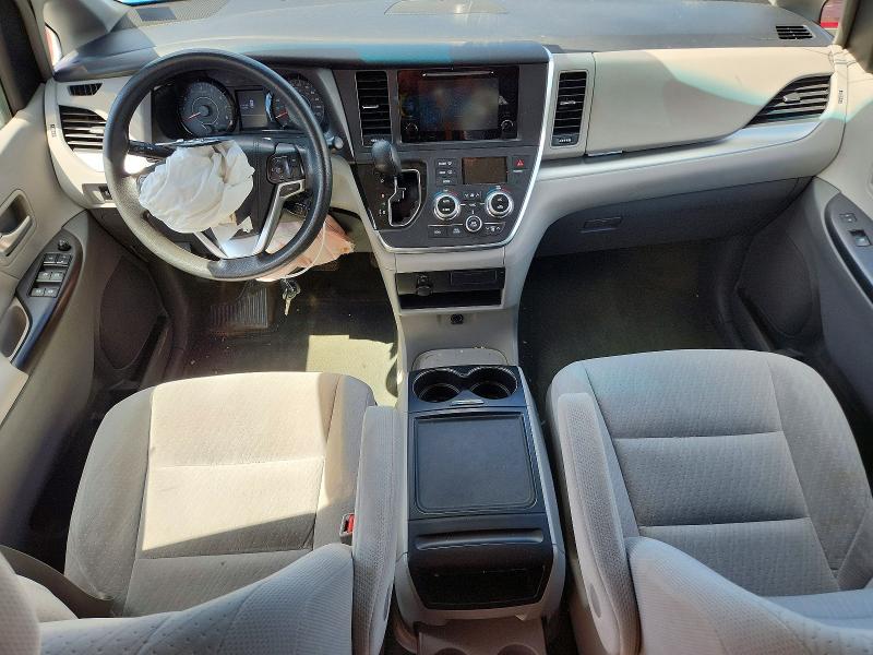 Продажа на аукционе авто 2017 Toyota Sienna, vin: 5TDKZ3DC1HS799543, номер лота: 62939776