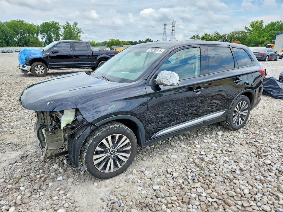 63338016 :رقم المزاد ، JA4AZ3A38LZ047551 vin ، 2020 Mitsubishi Outlander مزاد بيع