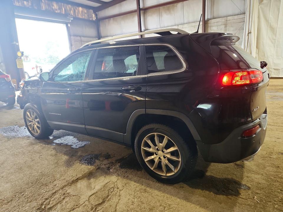 62692346 :رقم المزاد ، 1C4PJMDX6JD546192 vin ، 2018 Jeep Cherokee مزاد بيع