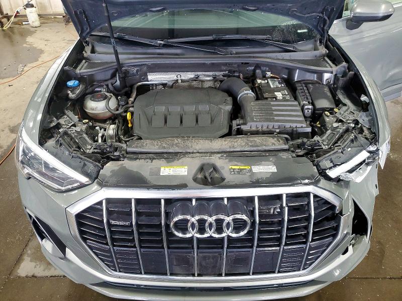 64477206 :رقم المزاد ، WA1DECF31P1038566 vin ، 2023 Audi Q3 مزاد بيع