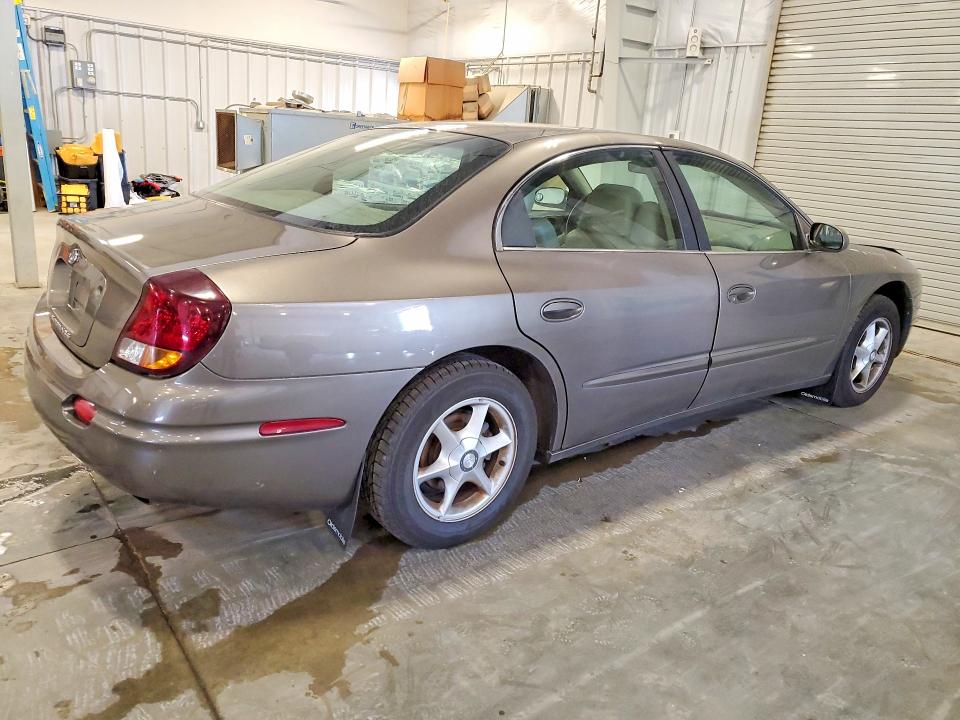 2001 Oldsmobile Aurora მანქანა იყიდება აუქციონზე, vin: 1G3GR62H214100461, აუქციონის ნომერი: 63468736