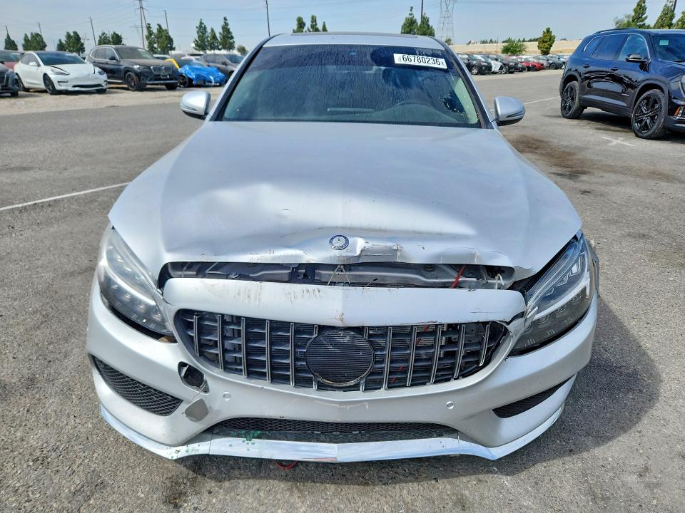 66780236 :رقم المزاد ، W1KWF8DB8MR638345 vin ، 2021 Mercedes-benz C مزاد بيع