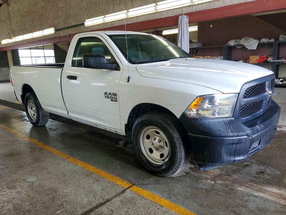 Продаж на аукціоні авто 2022 Ram 1500 Classic, vin: 3C6JR6DG2NG256719, номер лоту: 64061546