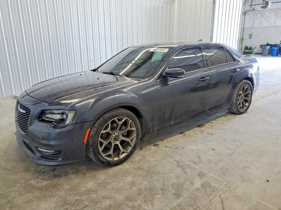 Продажа на аукционе авто 2018 Chrysler 300, vin: 2C3CCABG8JH269546, номер лота: 67140226
