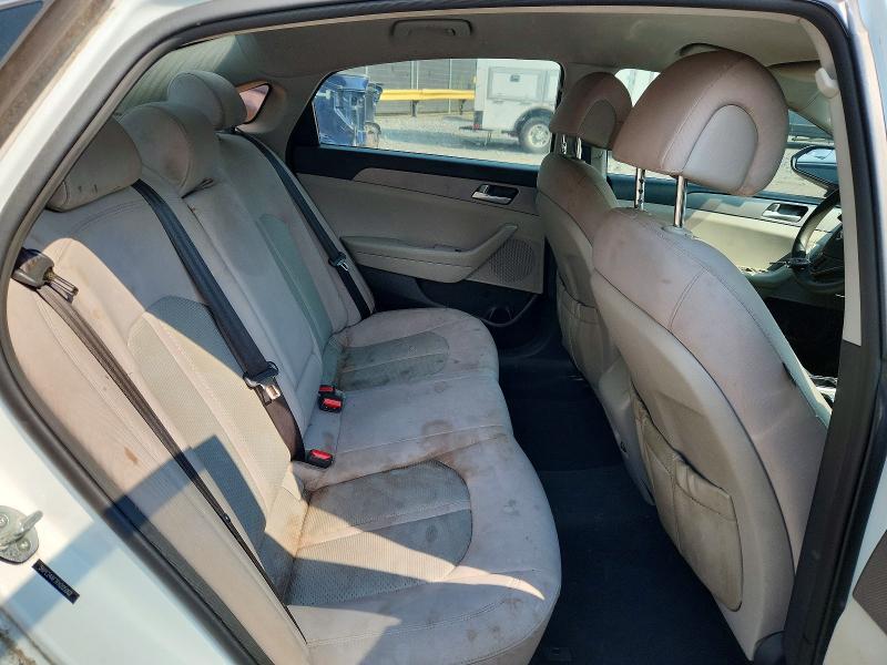 64412196 :رقم المزاد ، 5NPE24AF7FH205062 vin ، 2015 Hyundai Sonata مزاد بيع