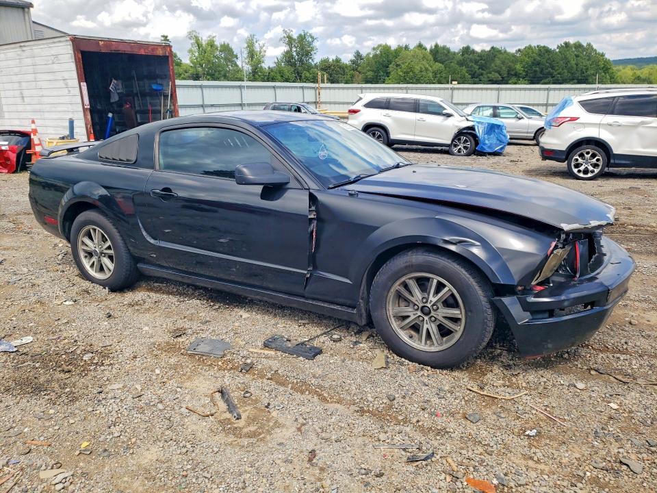Продажа на аукционе авто 2005 Ford Mustang, vin: 1ZVFT80N755144292, номер лота: 63553286
